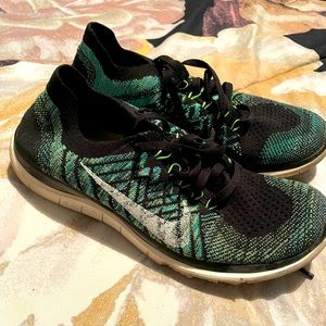Nike Free Run RN Flynit